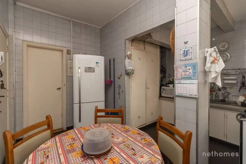 Apartamento à venda com 3 quartos, 144m² - Foto 7