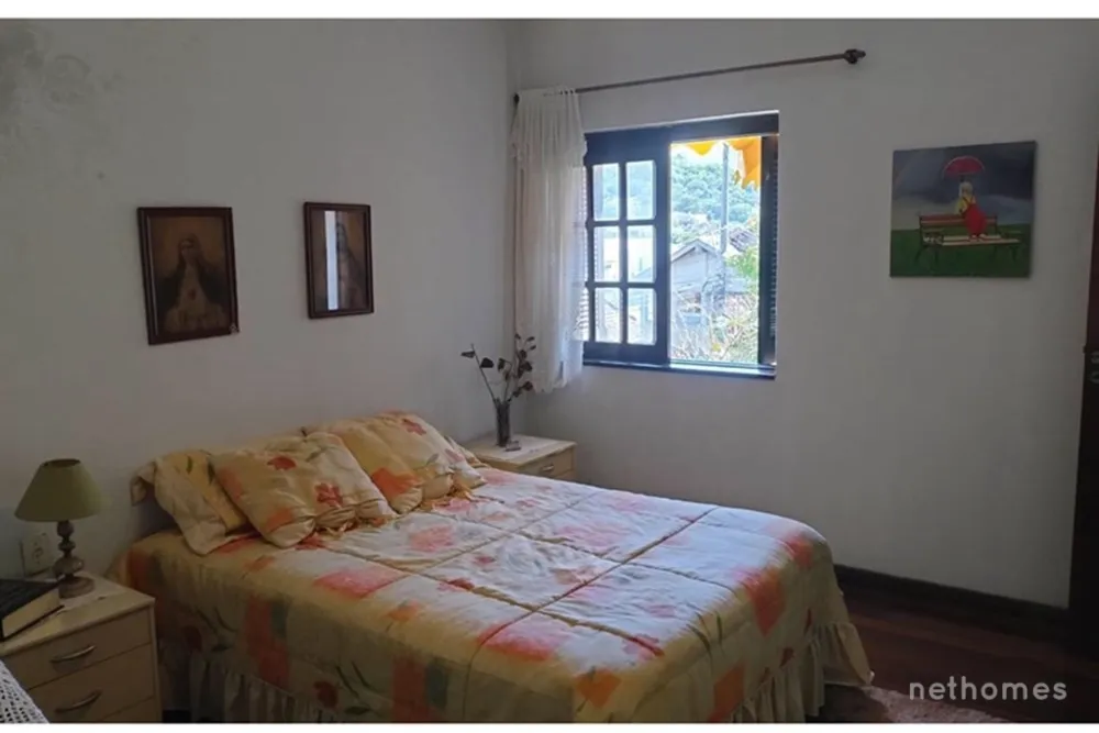 Casa, 4 quartos, 231 m² - Foto 1