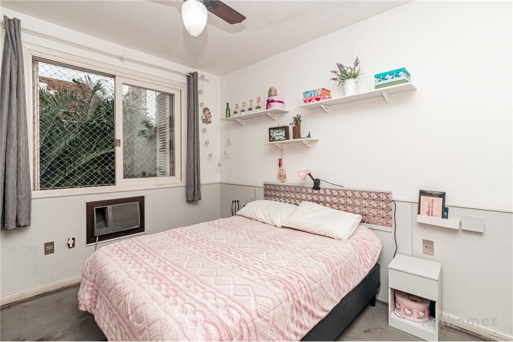 Casa à venda com 6 quartos, 390m² - Foto 9