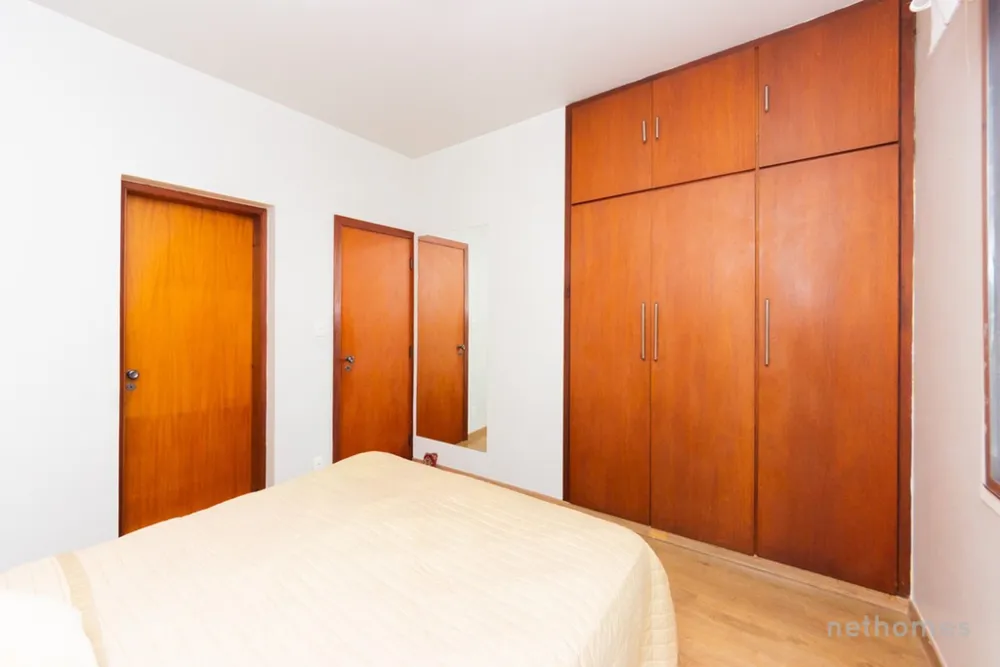 Casa, 4 quartos, 303 m² - Foto 4