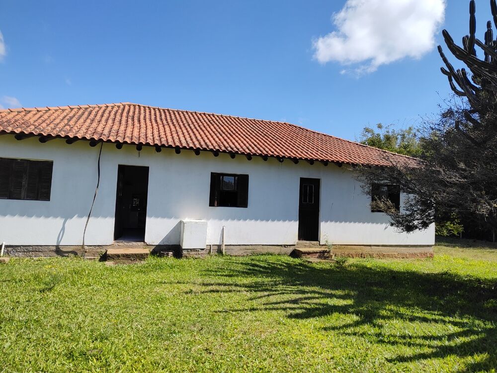 Sítio, 3 quartos, 400 m² - Foto 1