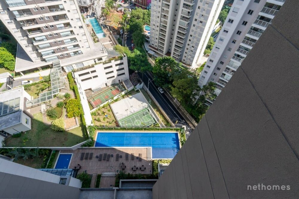 Apartamento à venda com 2 quartos, 65m² - Foto 3