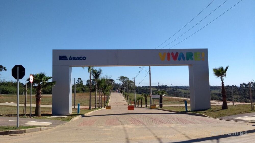 Terreno à venda, 300m² - Foto 1