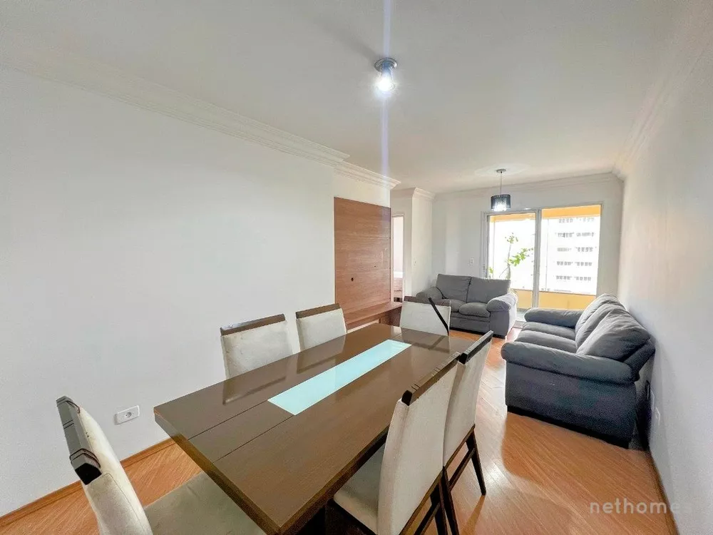 Apartamento à venda com 2 quartos, 68m² - Foto 4