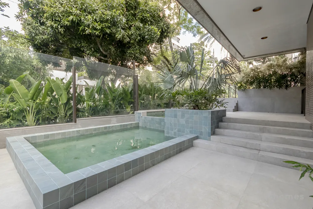 Apartamento, 3 quartos, 705 m² - Foto 2