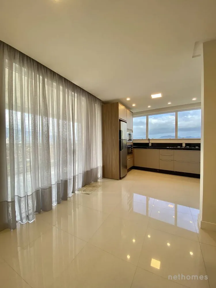 Apartamento, 3 quartos, 130 m² - Foto 4