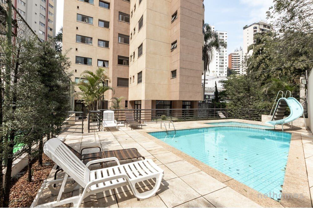 Apartamento à venda com 3 quartos, 150m² - Foto 14