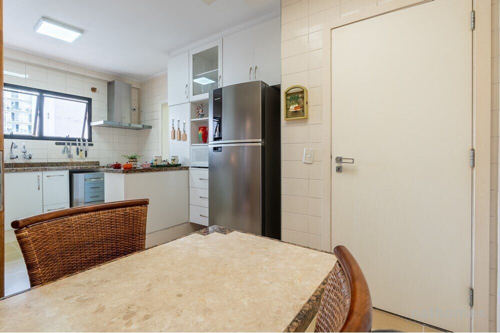 Apartamento, 4 quartos, 141 m² - Foto 1