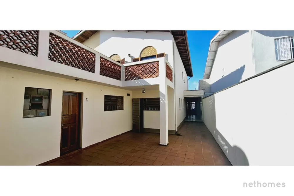 Casa, 6 quartos, 152 m² - Foto 1