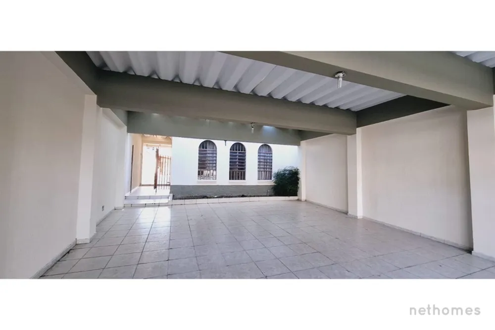 Casa, 6 quartos, 152 m² - Foto 4