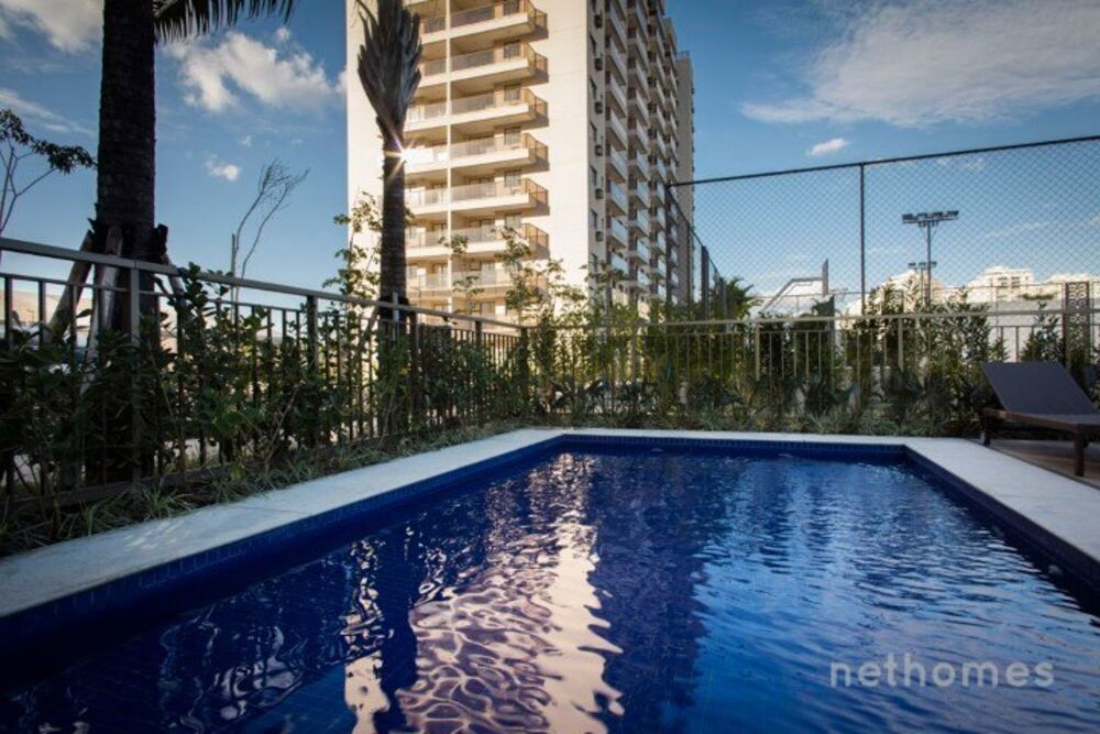 Apartamento à venda com 2 quartos, 77m² - Foto 11