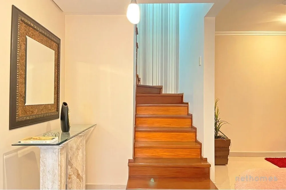 Casa, 3 quartos, 215 m² - Foto 4