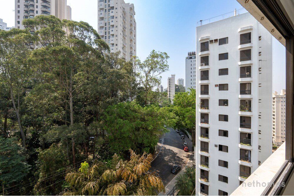 Apartamento à venda com 4 quartos, 203m² - Foto 3