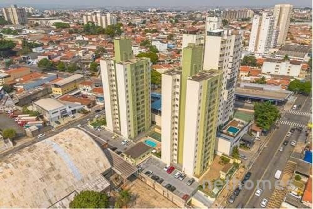 Apartamento à venda com 2 quartos, 65m² - Foto 2