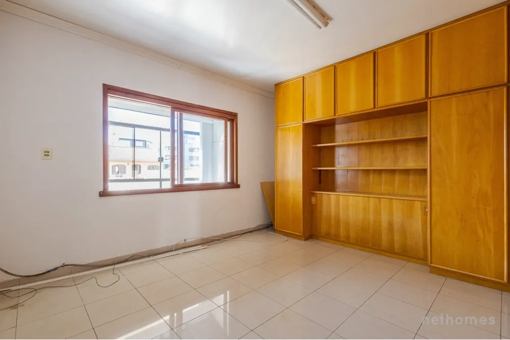 Casa, 6 quartos, 345 m² - Foto 7
