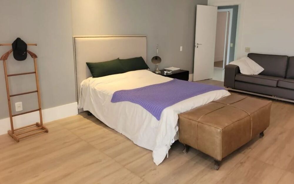 Casa à venda com 7 quartos, 806m² - Foto 4