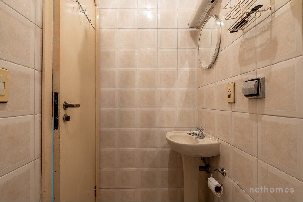 Casa, 2 quartos, 230 m² - Foto 1