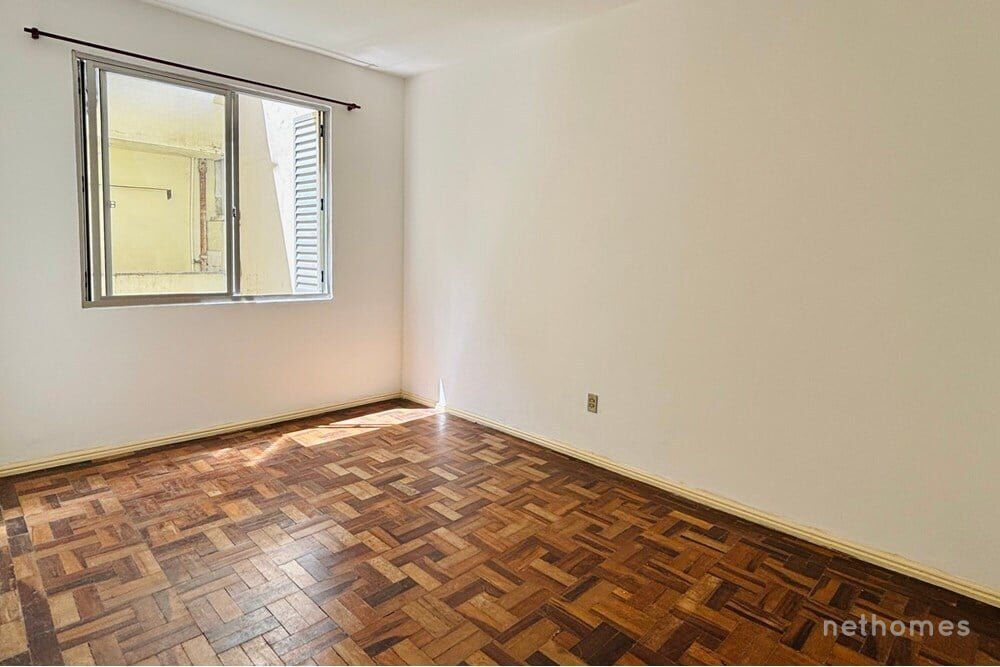 Apartamento à venda com 1 quarto, 55m² - Foto 3