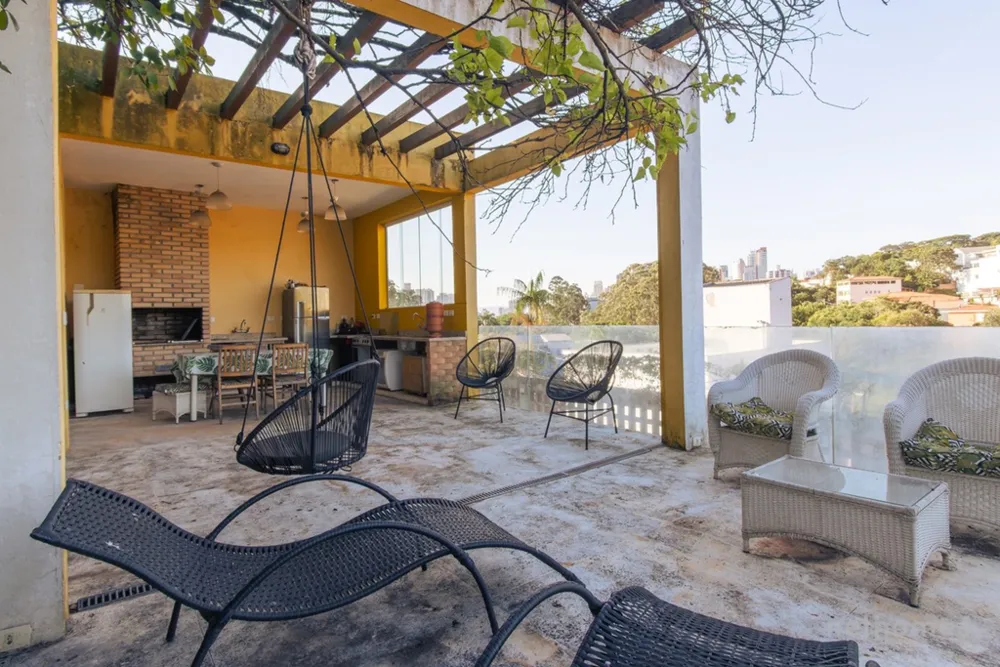 Casa, 4 quartos, 253 m² - Foto 2