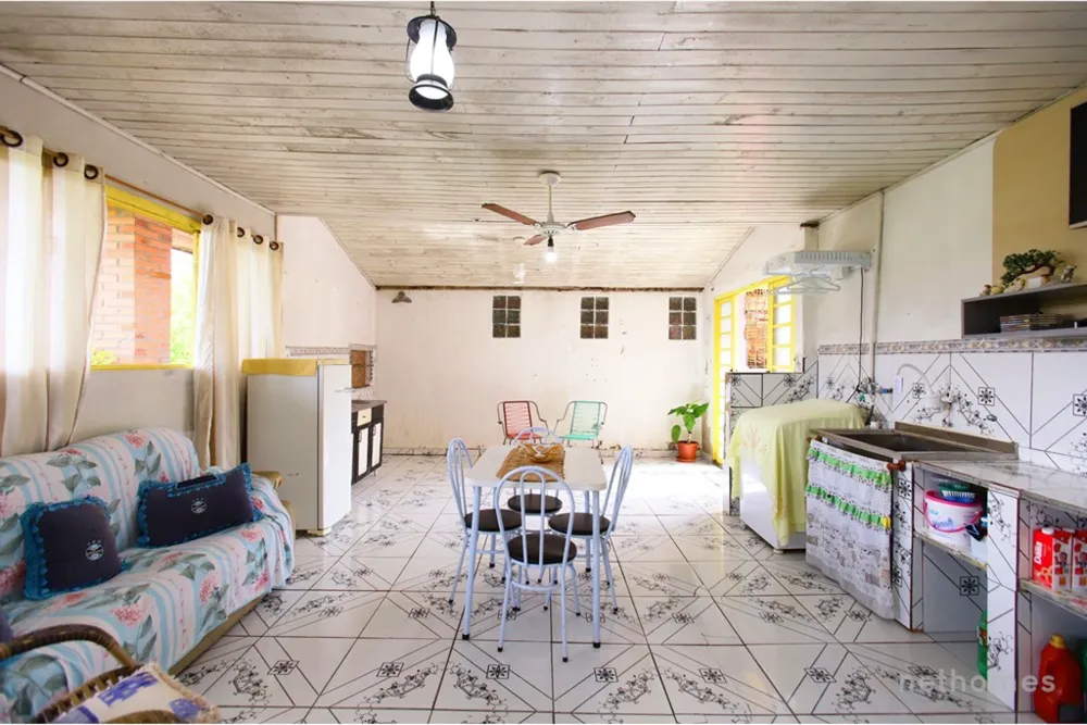 Casa, 3 quartos, 176 m² - Foto 1