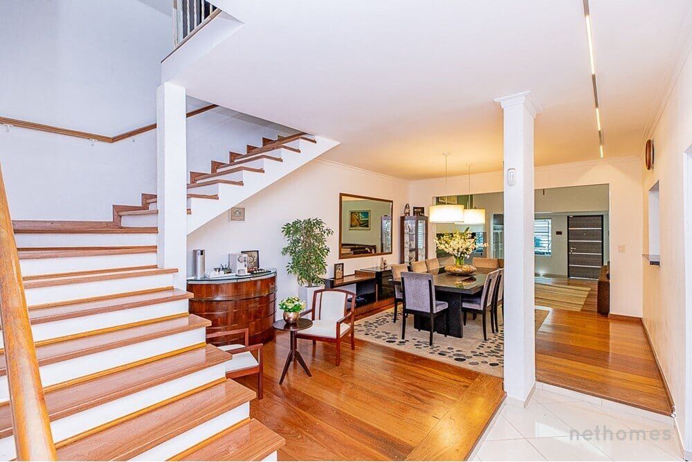 Casa, 4 quartos, 380 m² - Foto 2