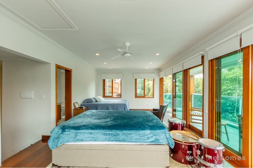 Casa, 3 quartos, 247 m² - Foto 4