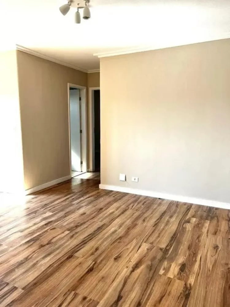 Apartamento à venda com 2 quartos, 64m² - Foto 3