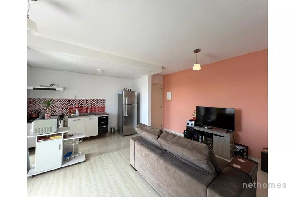 Apartamento à venda com 2 quartos, 55m² - Foto 1