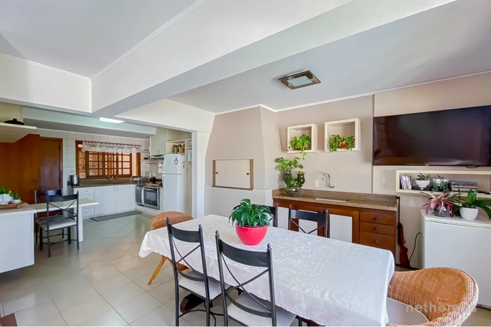 Casa, 4 quartos, 488 m² - Foto 2
