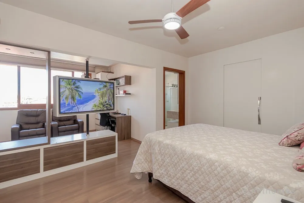 Casa, 4 quartos, 340 m² - Foto 9
