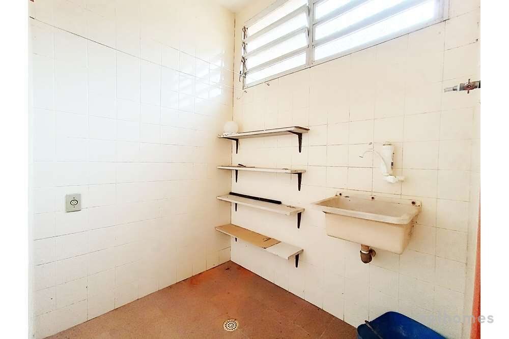 Casa à venda com 3 quartos, 160m² - Foto 2