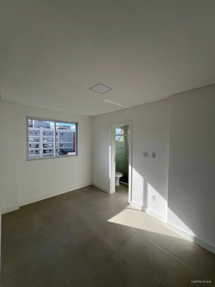 Apartamento, 2 quartos, 69 m² - Foto 2