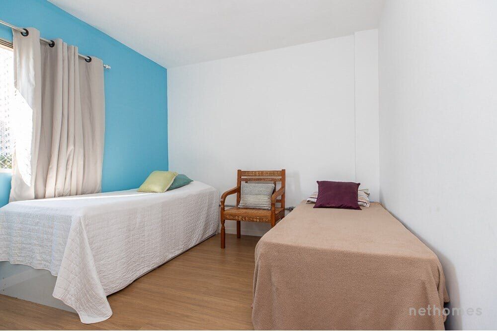 Apartamento à venda com 2 quartos, 77m² - Foto 4