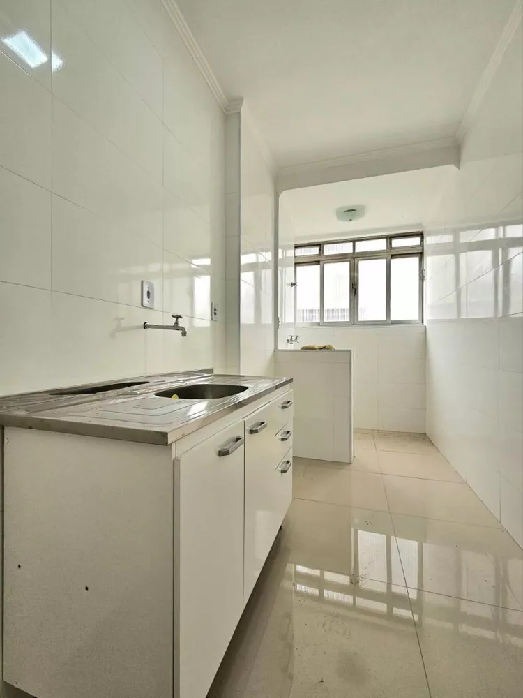 Apartamento à venda com 1 quarto, 45m² - Foto 4