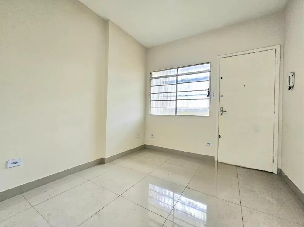 Apartamento à venda com 1 quarto, 45m² - Foto 2