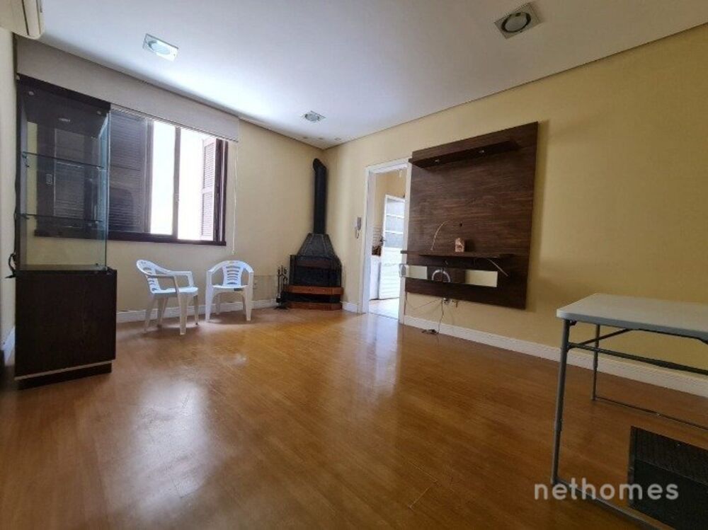 Apartamento à venda com 3 quartos, 106m² - Foto 1