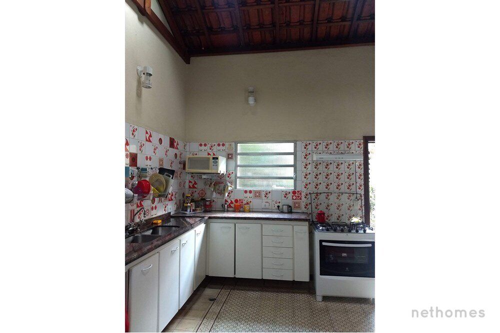 Casa, 3 quartos, 283 m² - Foto 1
