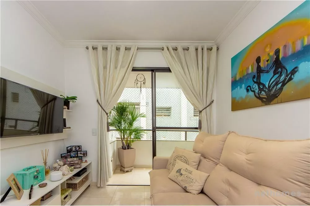 Apartamento à venda com 2 quartos, 63m² - Foto 2