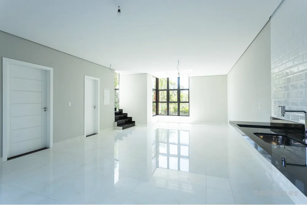 Casa, 3 quartos, 210 m² - Foto 8