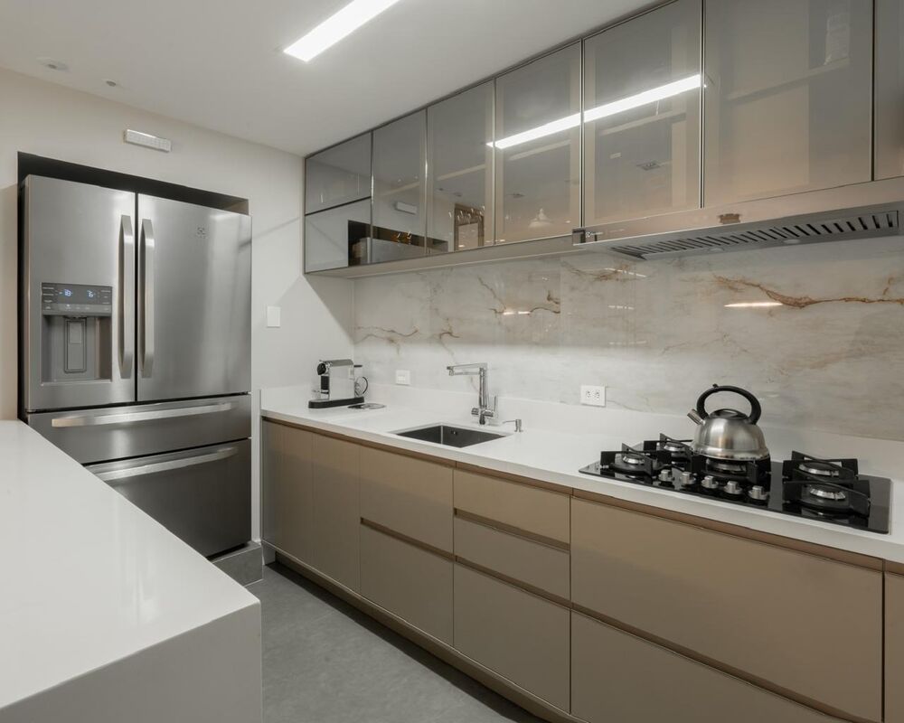 Casa de Condomínio à venda com 3 quartos, 212m² - Foto 4