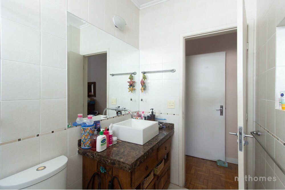 Casa à venda com 3 quartos, 189m² - Foto 4