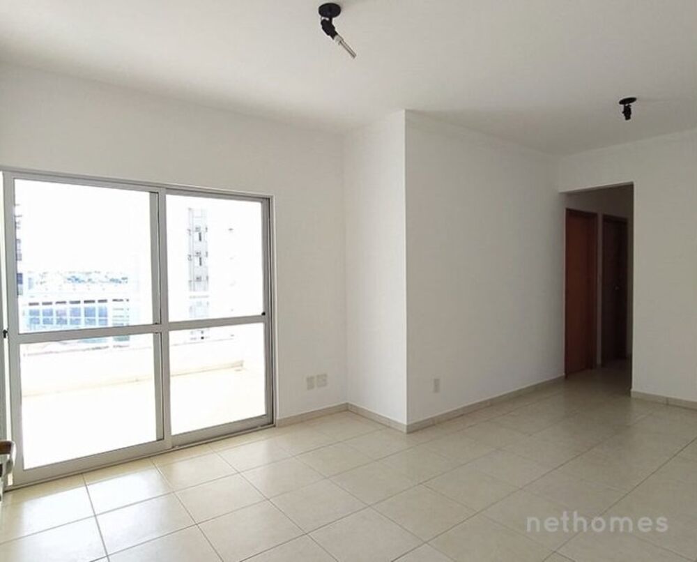 Apartamento à venda com 3 quartos, 74m² - Foto 4