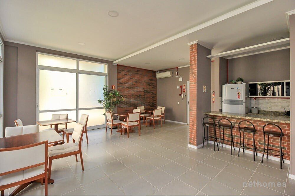 Apartamento à venda com 2 quartos, 46m² - Foto 3