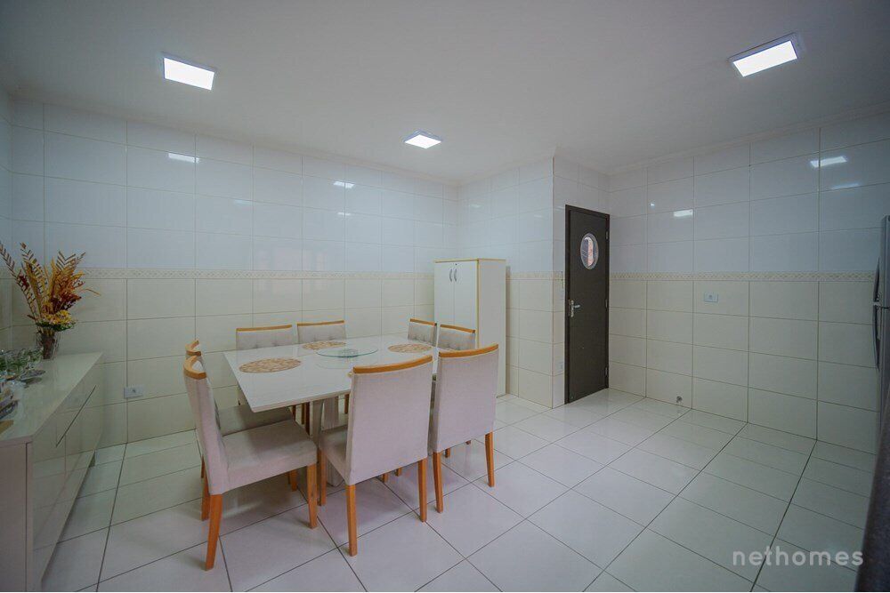Casa à venda com 4 quartos, 188m² - Foto 6