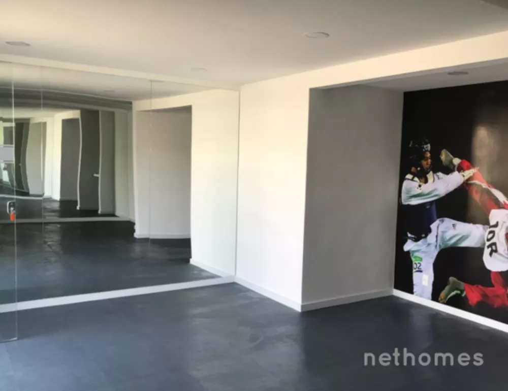 Apartamento à venda com 2 quartos, 84m² - Foto 3