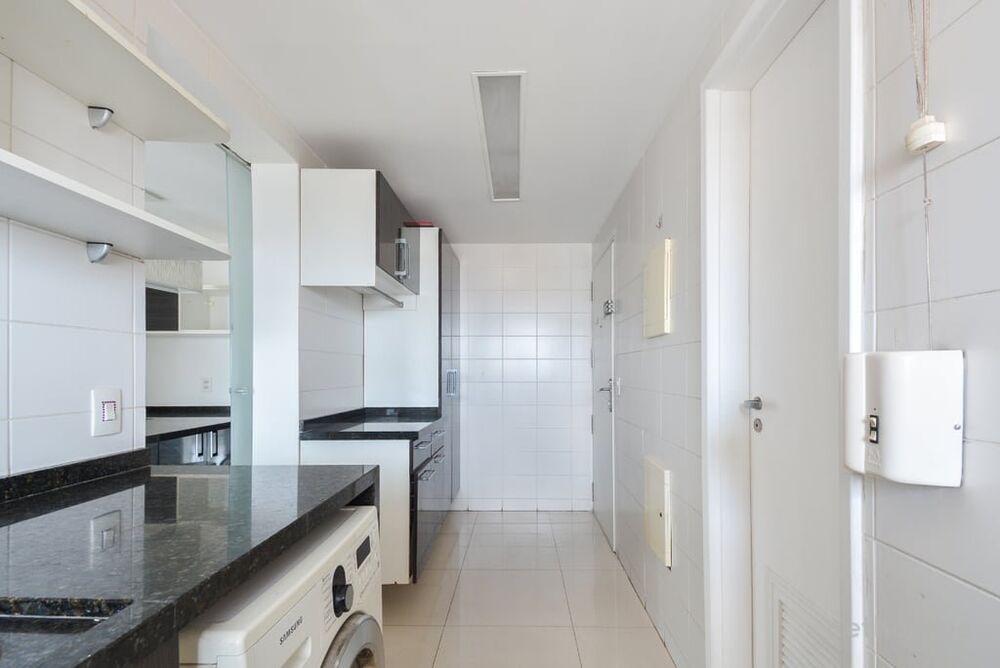 Apartamento à venda com 3 quartos, 137m² - Foto 16