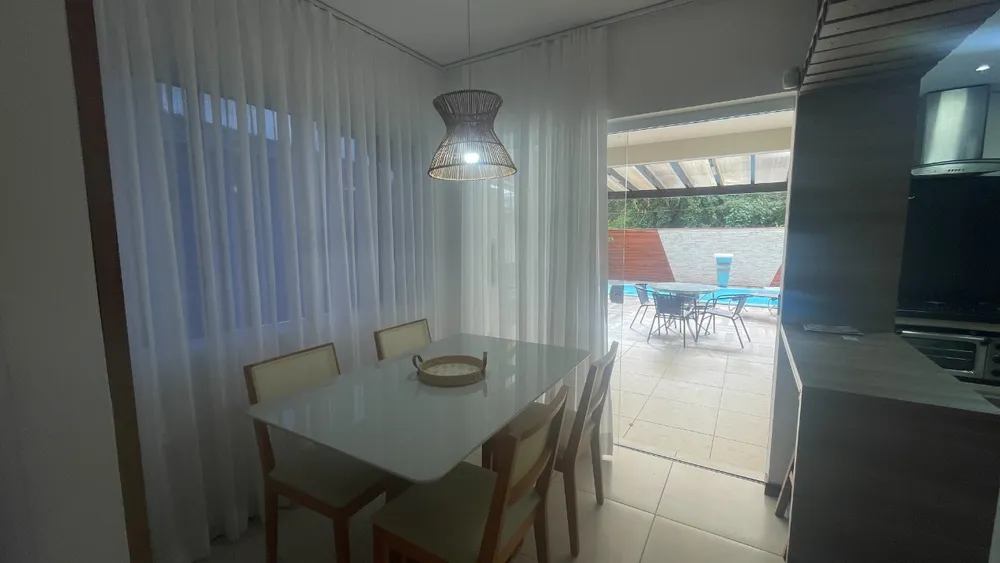 Casa, 3 quartos, 134 m² - Foto 2