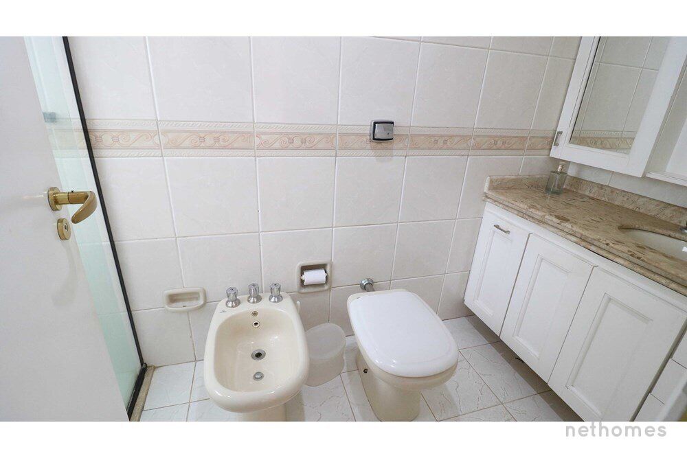 Apartamento à venda com 4 quartos, 234m² - Foto 12