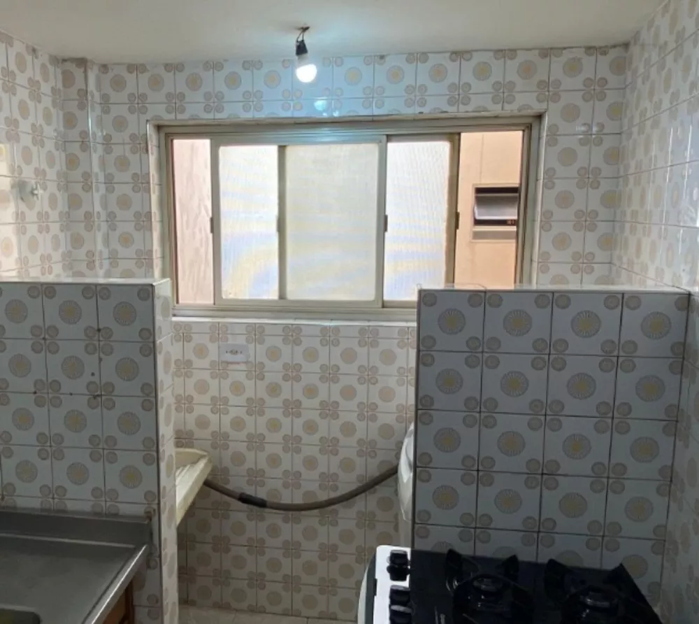 Apartamento à venda com 1 quarto, 42m² - Foto 8