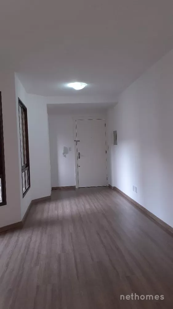 Apartamento à venda com 2 quartos, 96m² - Foto 2